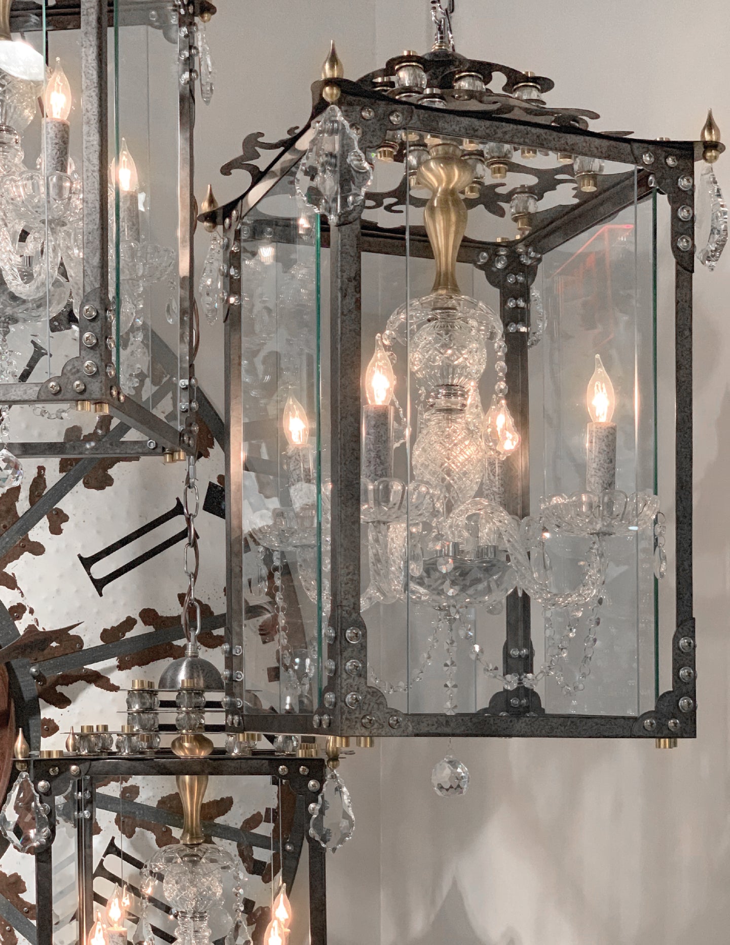 Vanderpump Chandelier Black